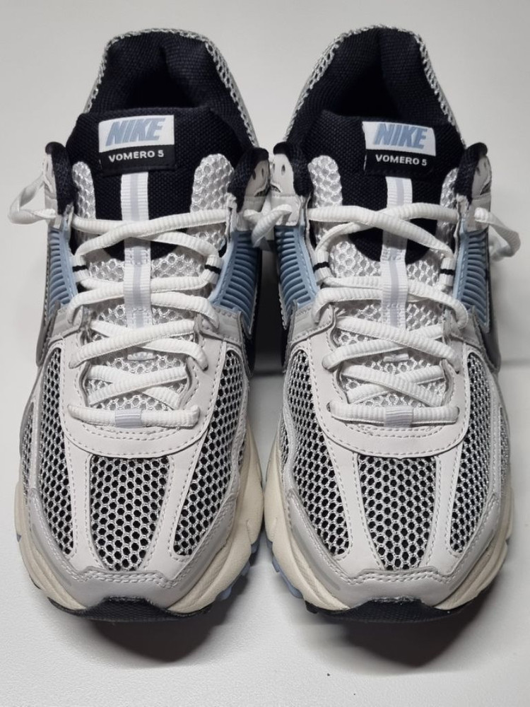 나이키 줌보메로5 (245,250)--1