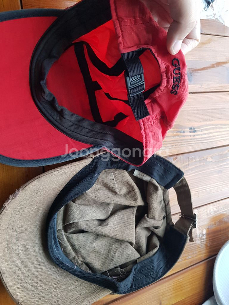 모자 ,상의티 게스 등사용감 많은거도 있고 거의새거도--1