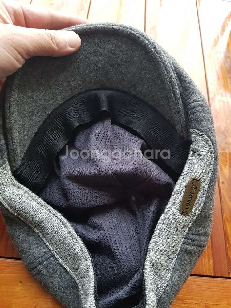 모자 ,상의티 게스 등사용감 많은거도 있고 거의새거도--3