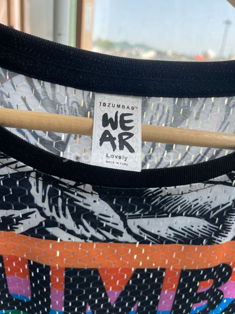 줌바댄스티셔츠 L / XL 사이즈--2