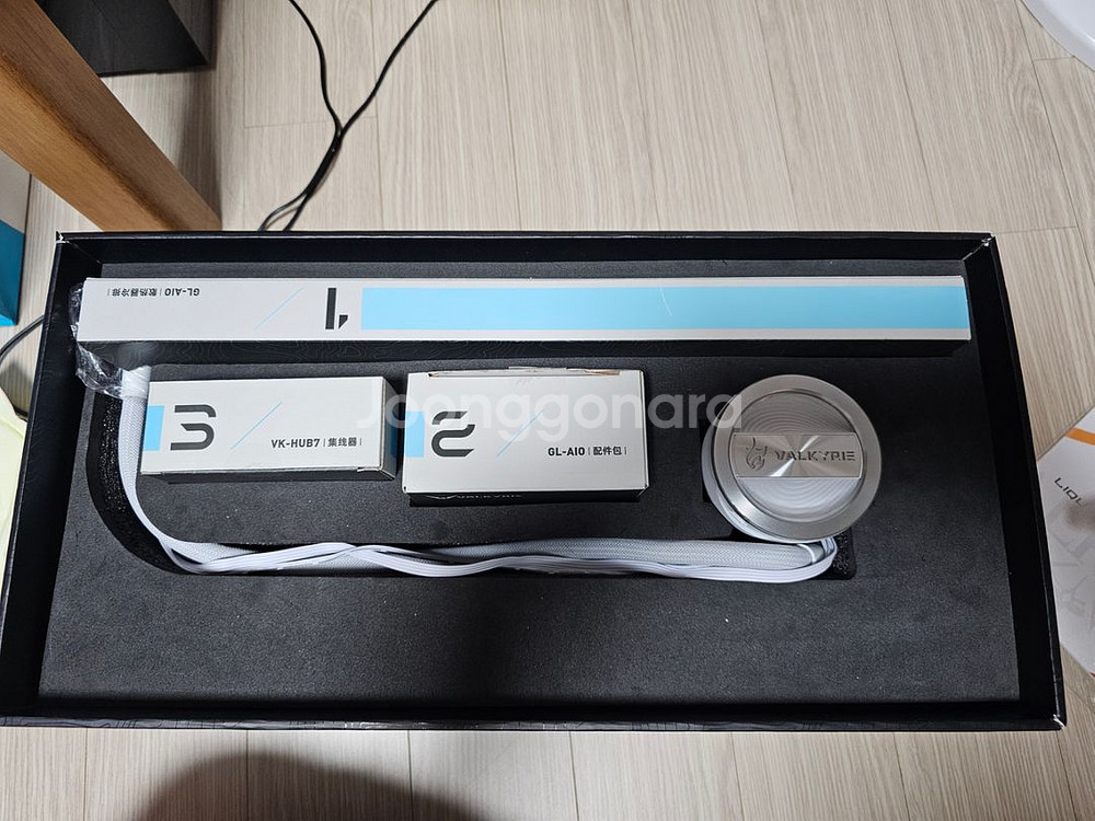 발키리 GL360 화이트 판매합니다.--1