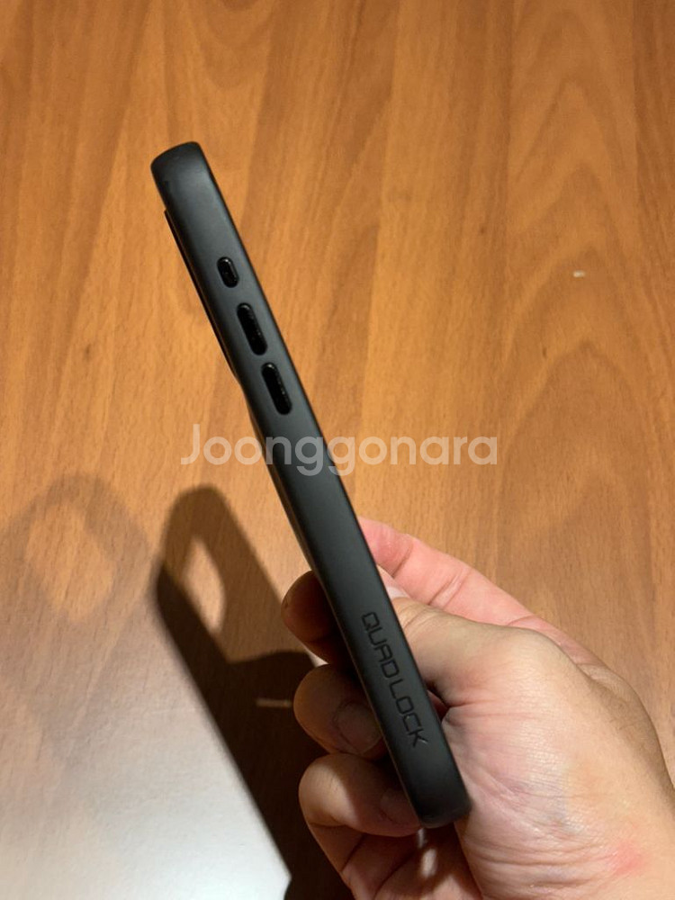 쿼드락 아이폰 15프로맥스 케이스 판매 맥세이프x--2