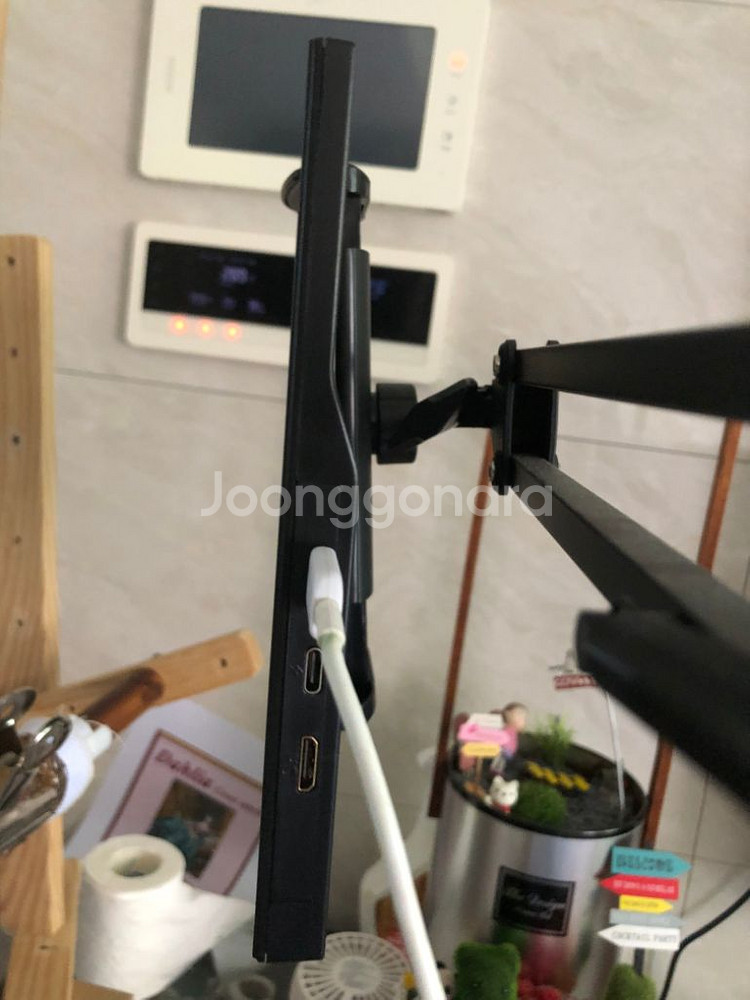 10인치 미니 모니터--3