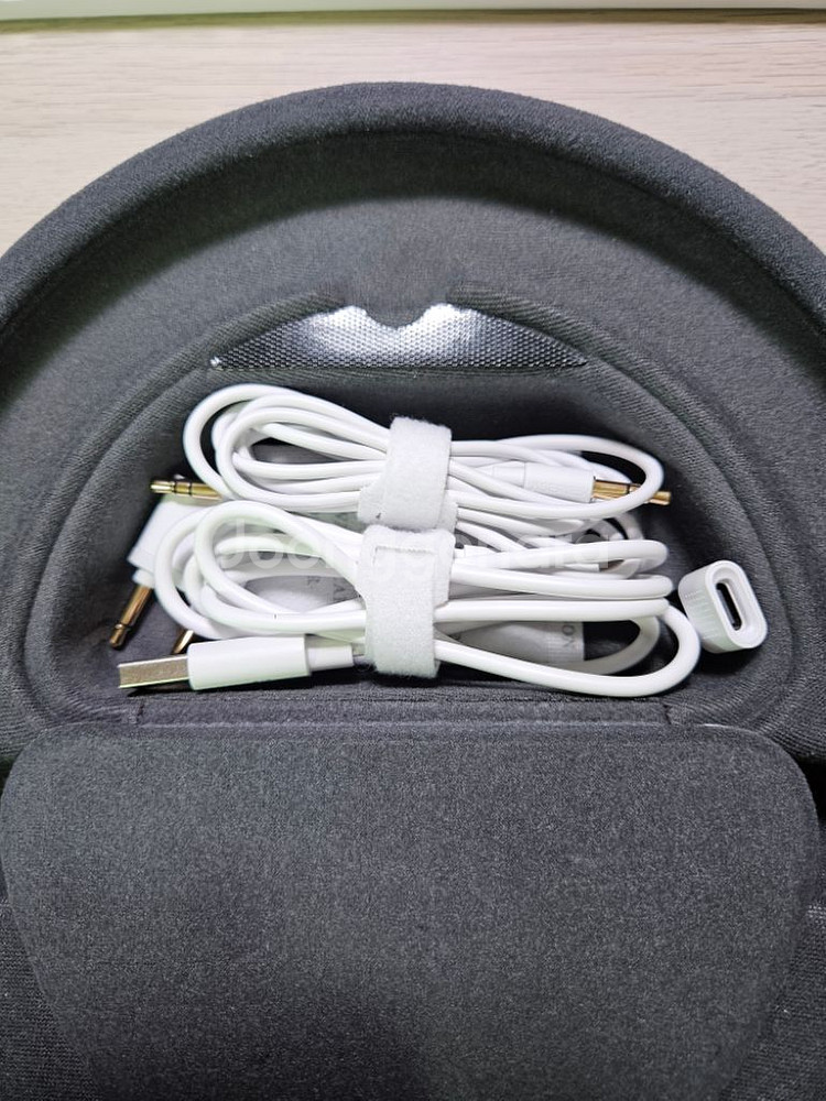 akg n9 hybrid--1