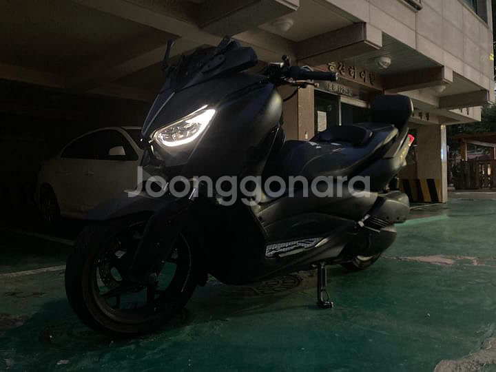 Xmax300 오디오 묻따 차량 팔아요--1