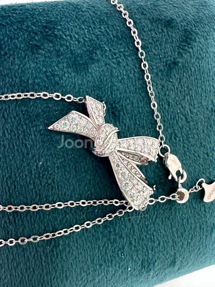 bow2목걸이(s925백금도금풀모이사나이트)--2