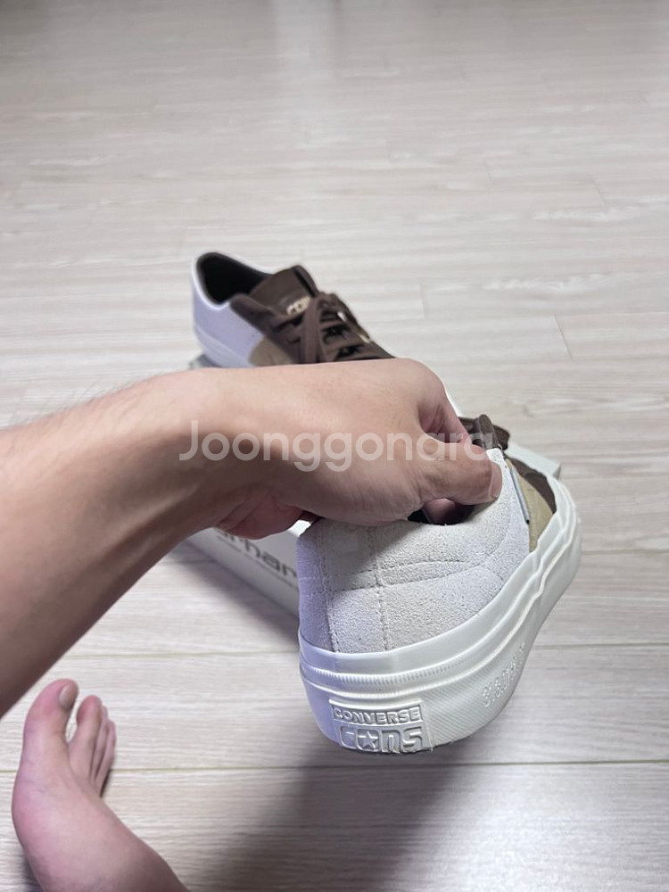 컨버스 칼하트 원스타 275판매합니다.--2