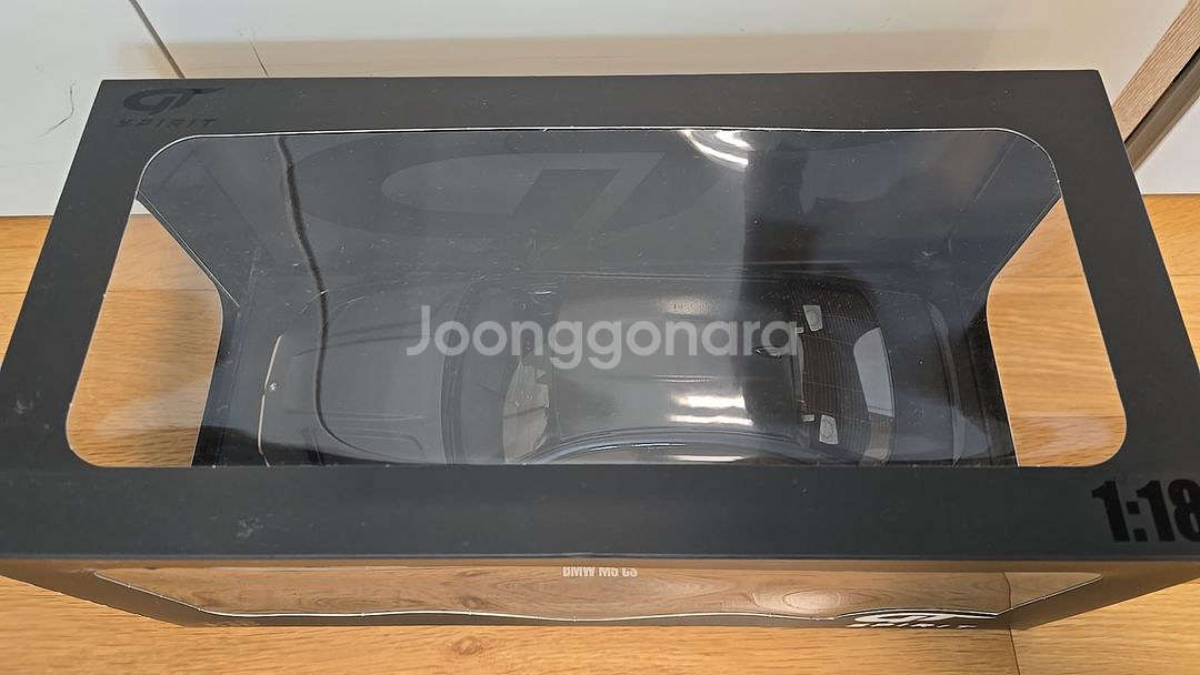 1:18 M5CS 지티스프릿 팝니다--2