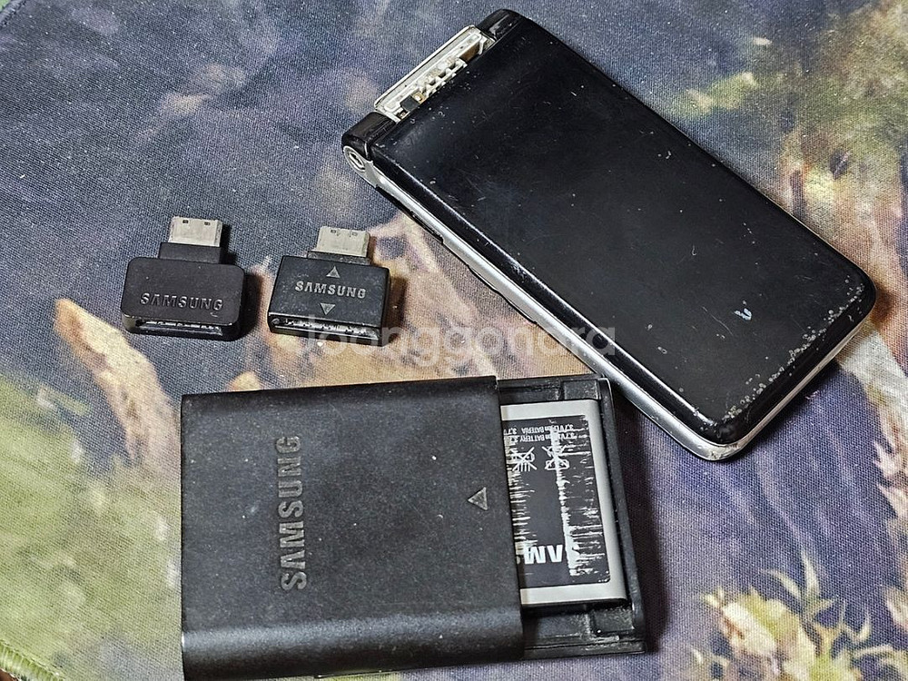 삼성 와이즈모던폰 Z140S EK08 옛날폰--0
