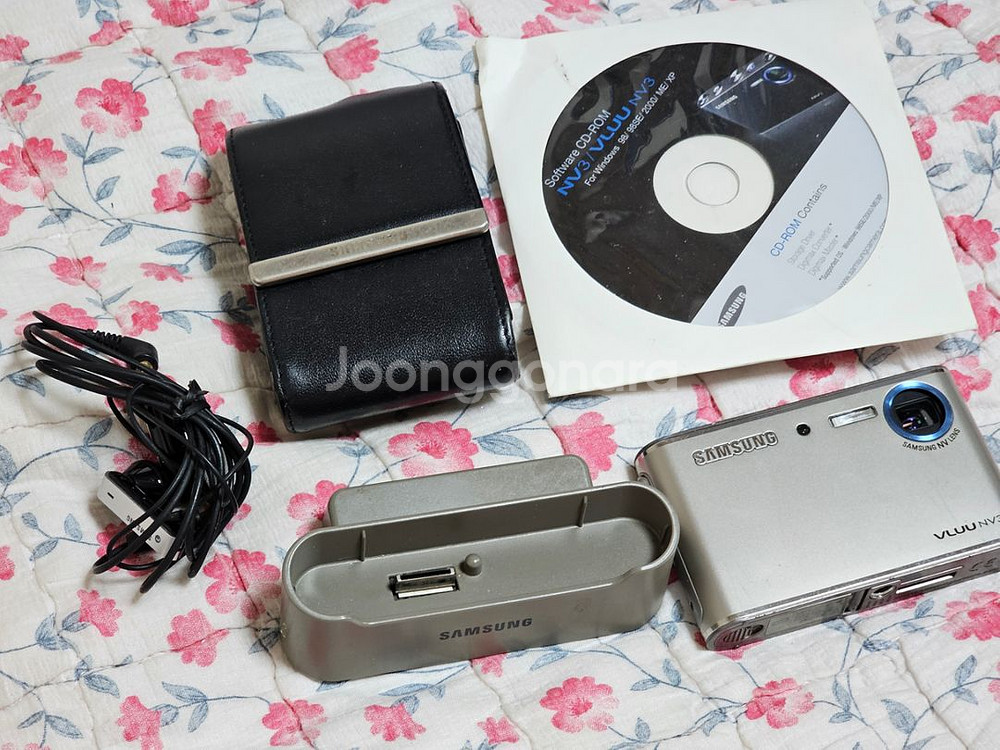 삼성 VLUU NV3 디지털카메라 700만화소 디카--1