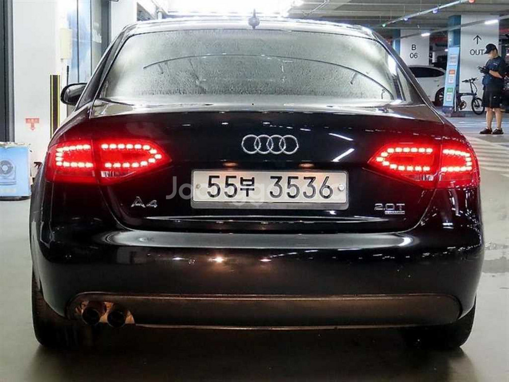 @11년식 A4(4세대) 2.0 TFSI 콰트로 다이--4
