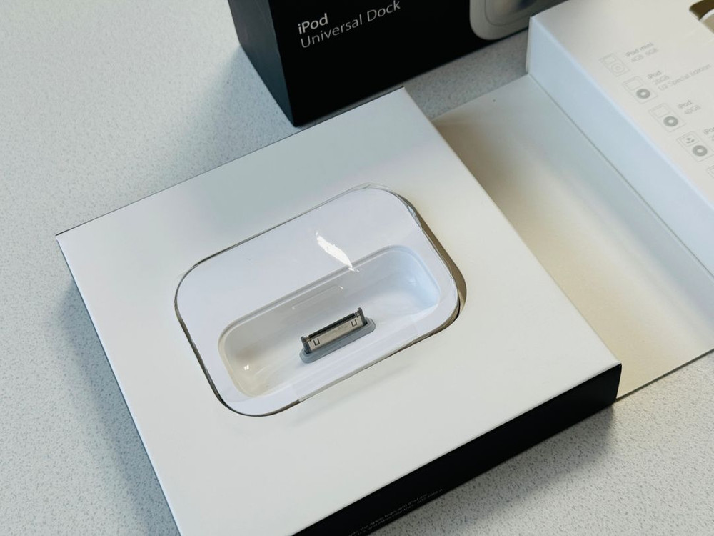 애플 정품 아이팟 유니버셜독 판매합니다 이미지