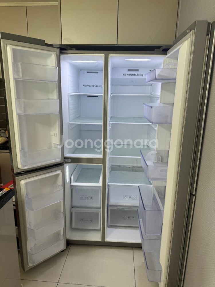 삼성 3도어 811L 냉장고 팝니다--2