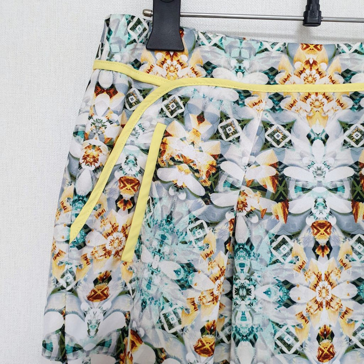 온앤온 치마바지 이미지