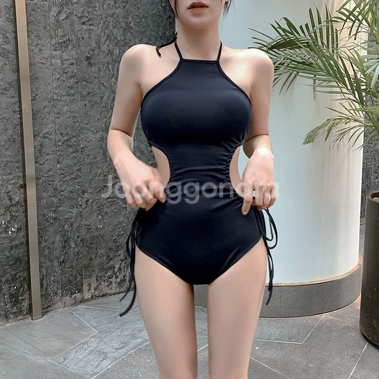 미개봉)홀터넥 트임 끈 모노키니 비키니 블랙 수영복--1