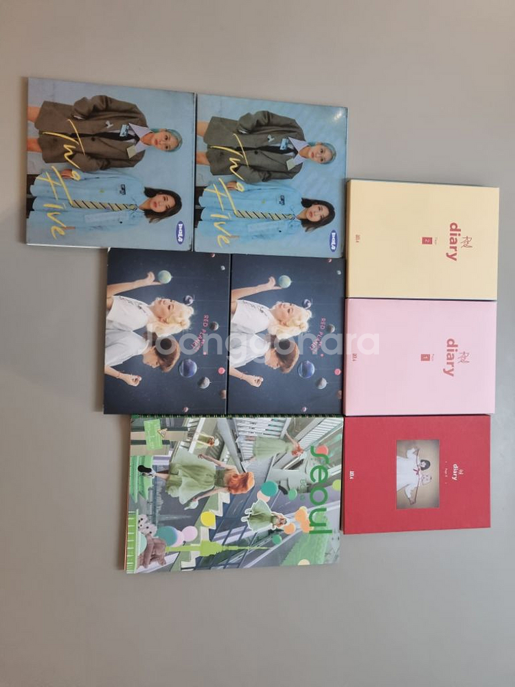 볼빨간사춘기 앨범 일괄 판매--0