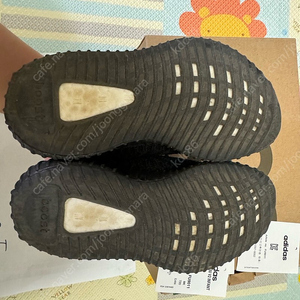 아디다스 이지부스트 350 트리플블랙 인펀트 160