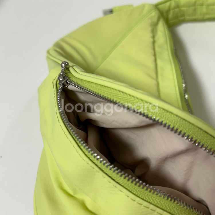 무음 왈루백 가방 muwm Walru Bag Lime--6