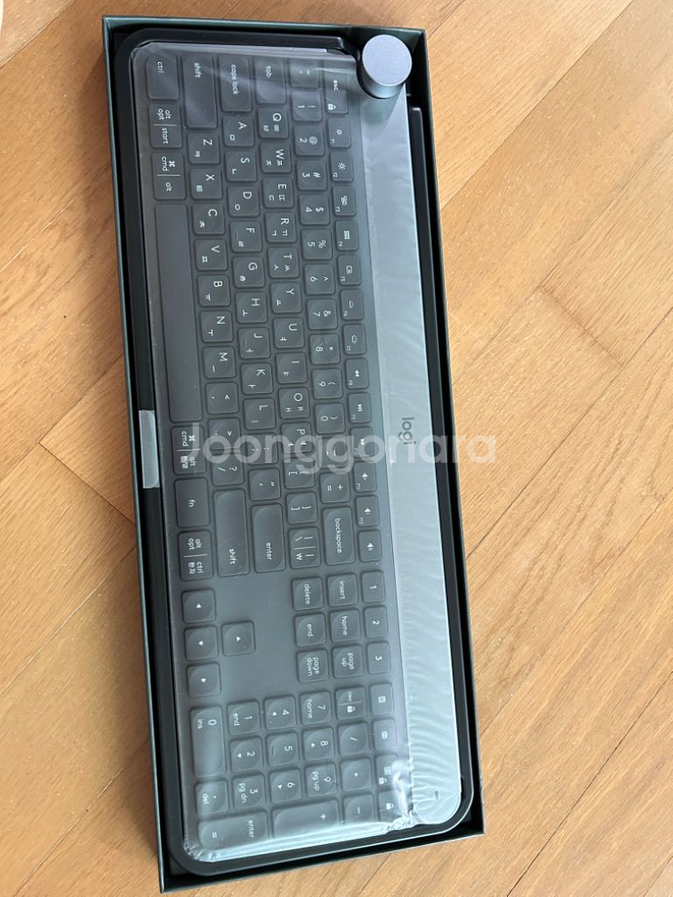 로지텍 크래프트 무선 키보드 새상품--1