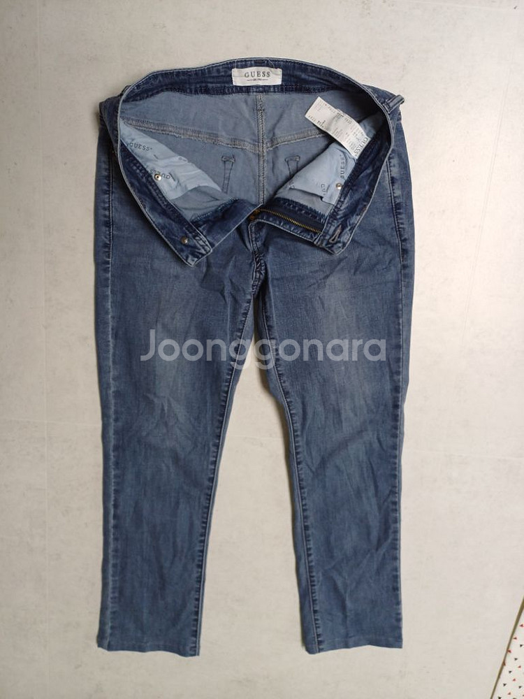 여성 게스 봄.가을 여름 데님 일자청바지 (사방스판28--4