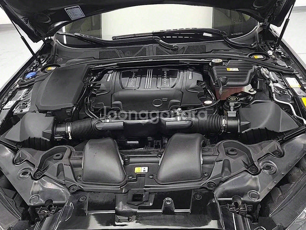 @15년식 XF 3.0 V6 SC AWD 프리미엄 전--4