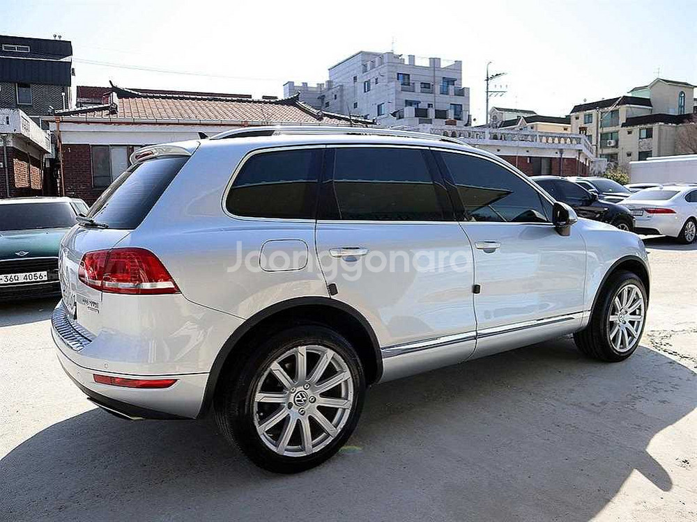@12년식 뉴투아렉(2세대) 3.0 V6 TDI 블루--3