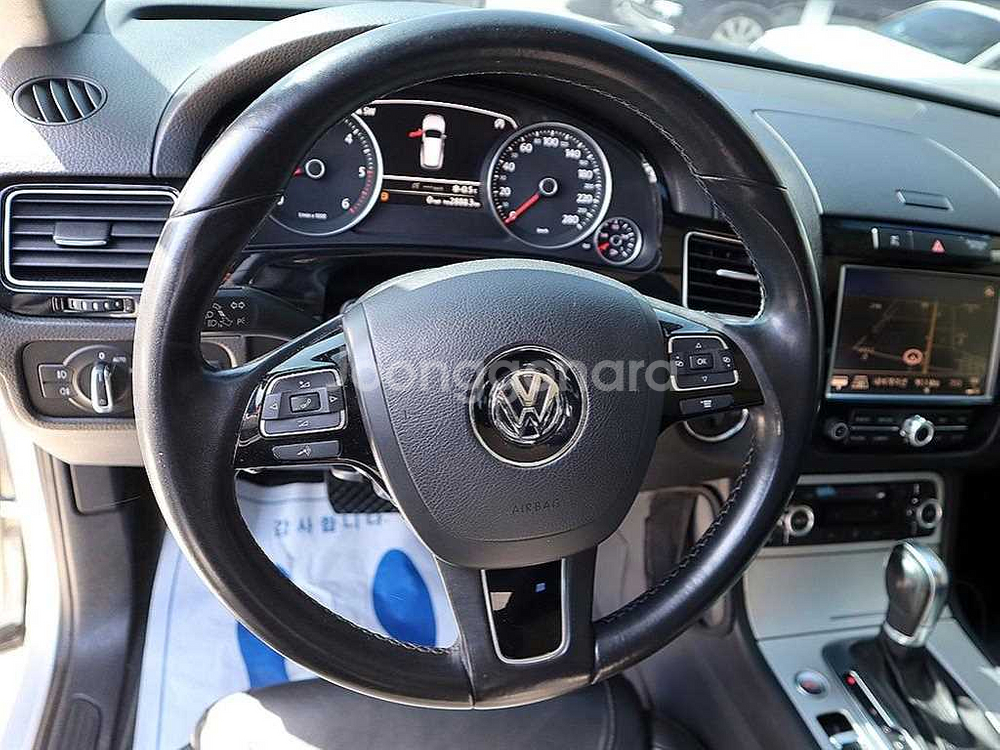 @12년식 뉴투아렉(2세대) 3.0 V6 TDI 블루--7