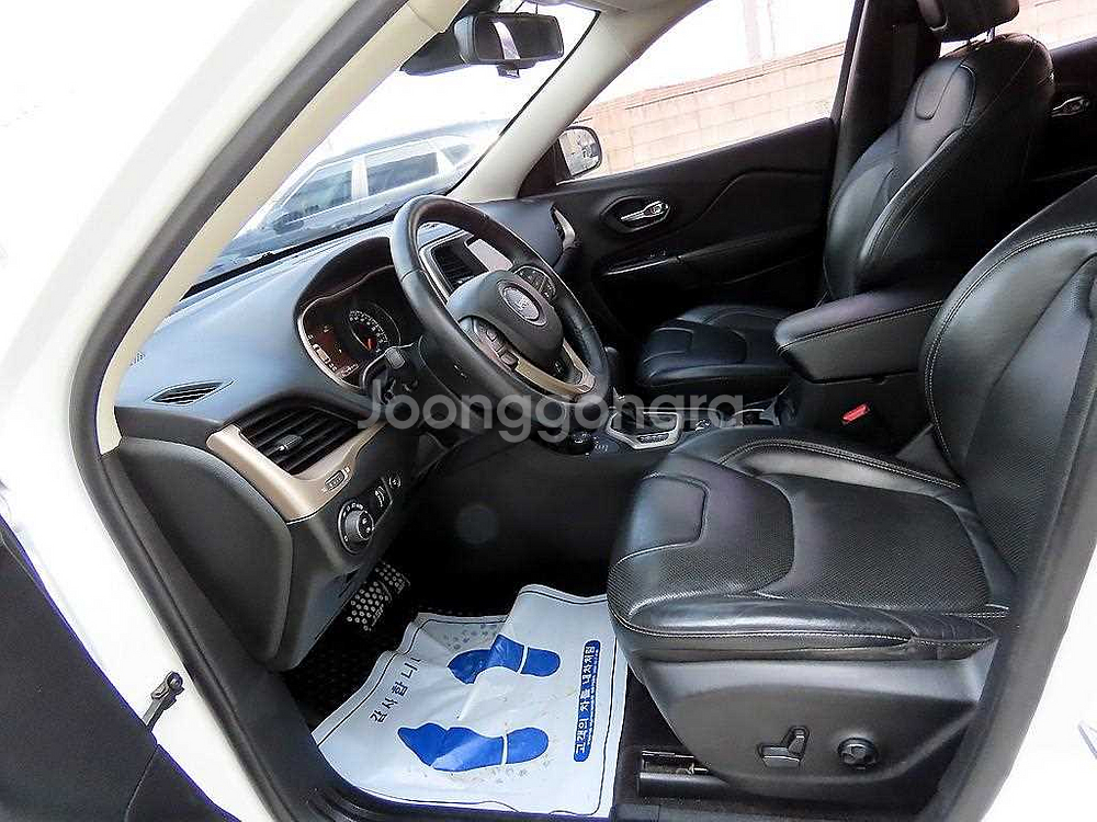 @15년식 체로키(KL) 2.0 CRD 4WD 리미티--4