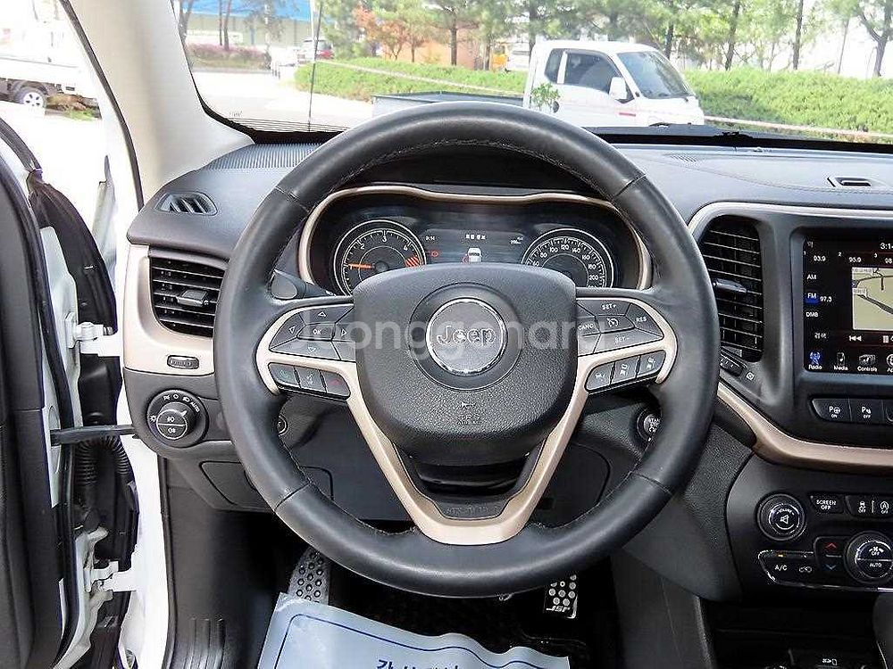 @15년식 체로키(KL) 2.0 CRD 4WD 리미티--7
