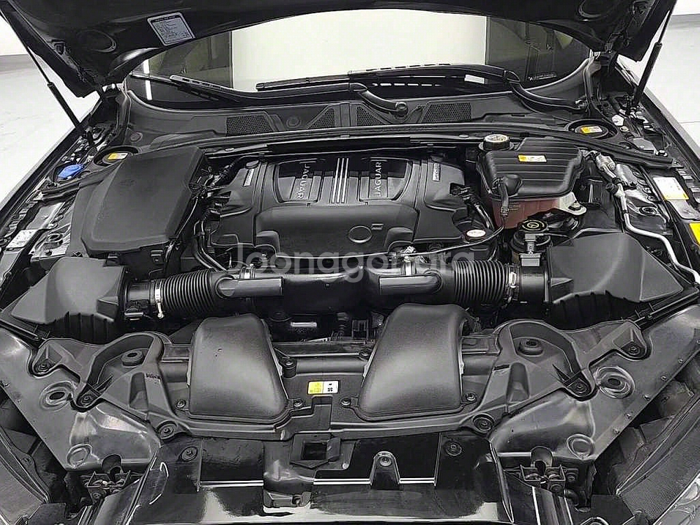 @15년식 XF 3.0 V6 SC AWD 프리미엄 전--4