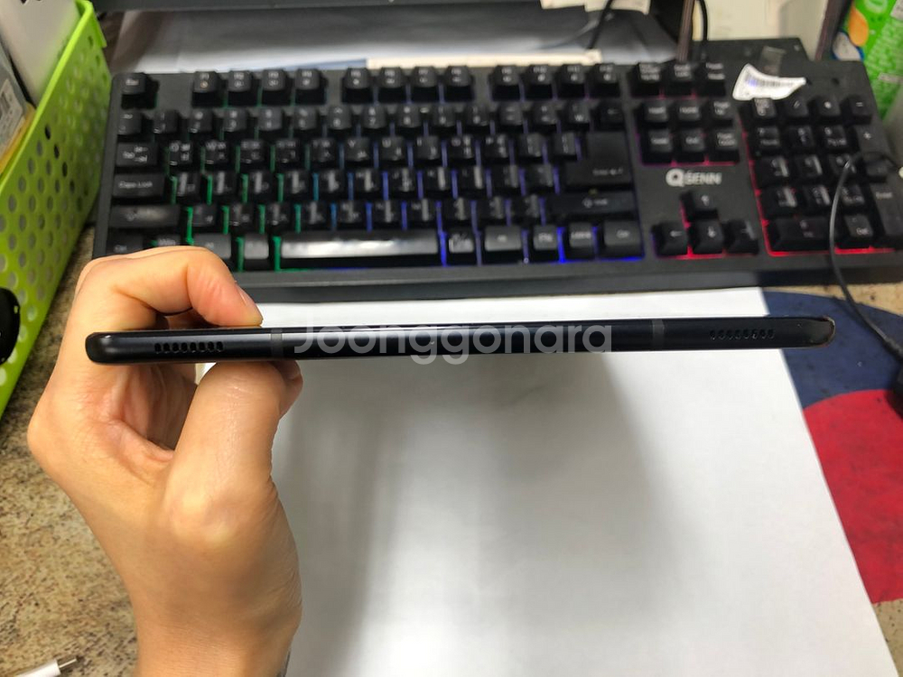 T830 와이파이용 갤럭시탭S4 블랙 외관SS급256G--4