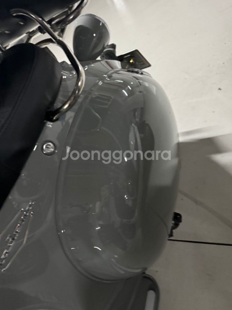24년식 모데나125그레이 스쿠터--3