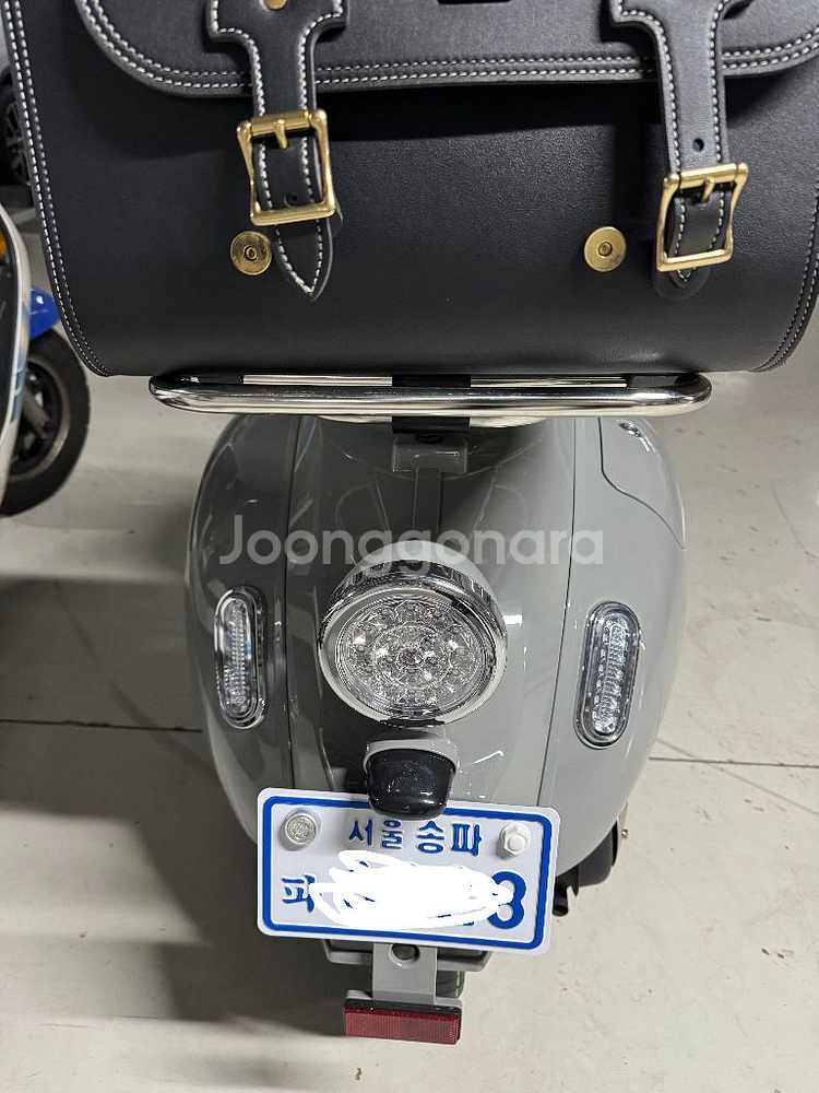 24년식 모데나125그레이 스쿠터--8