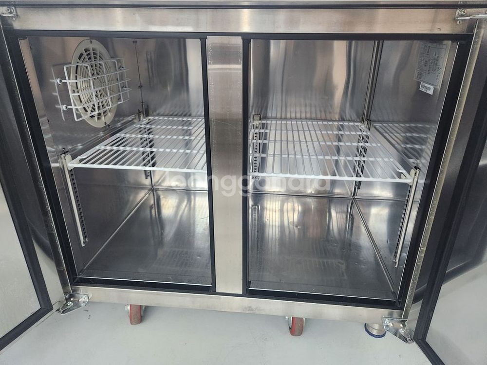 터보에어 간냉식 1200 냉동테이블냉장고 KUF-12---1