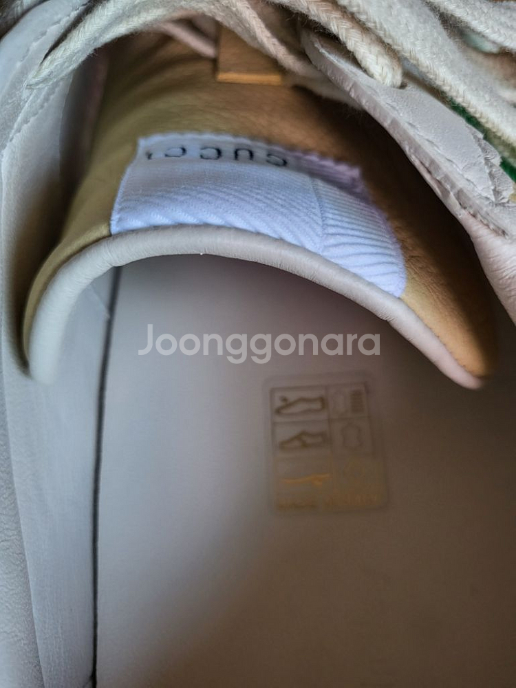 구찌 남성 웹레더 스니커즈 624486 7사이즈--5