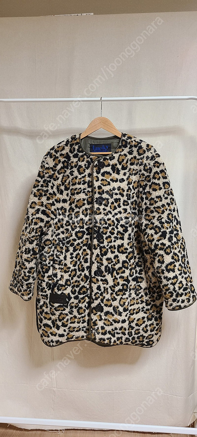 럭키슈에뜨 패딩(38)--5