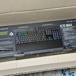 커세어 K70 MAX 키보드 미개봉