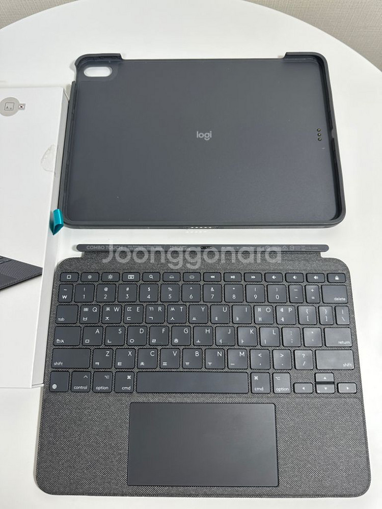 로지텍 콤보터치 iPad Air 4/5세대 케이스--2