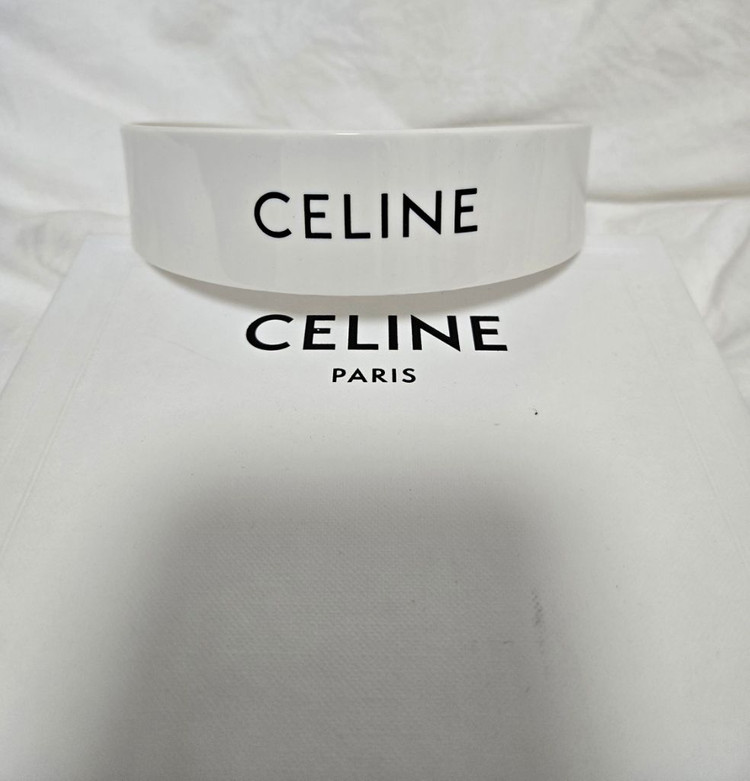 셀린느 헤어밴드 머리띠 화이트레어템(정품보장)--2