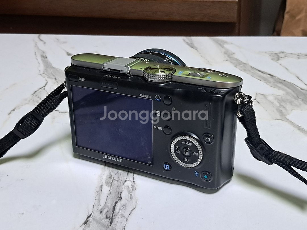 삼성 미러리스 카메라 nx100/ 20-50mm 렌즈--2