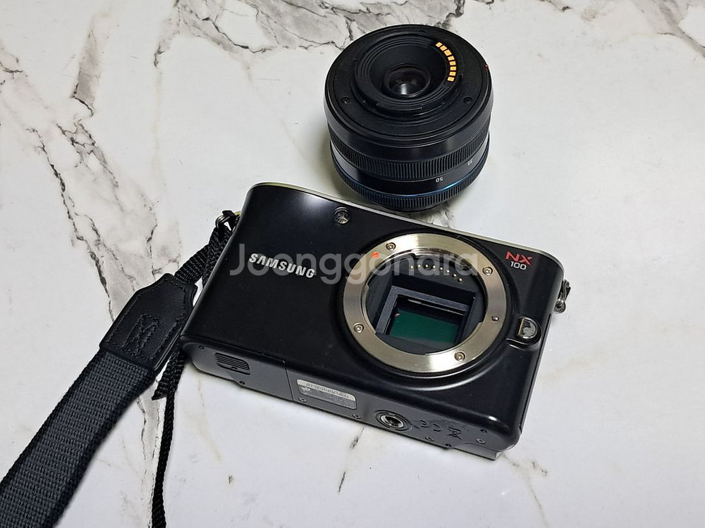 삼성 미러리스 카메라 nx100/ 20-50mm 렌즈--4