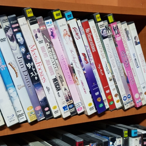 DVD 3천장 150만 50장 5만원 한국영화 외국영화