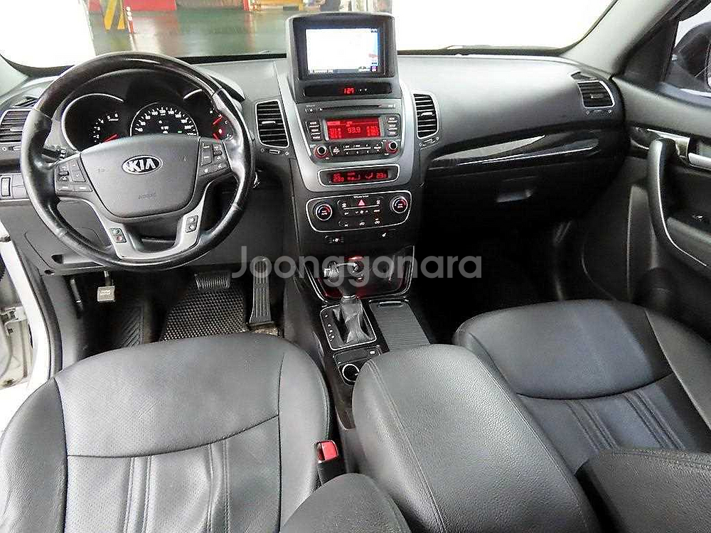 @14년식 뉴쏘렌토 R R2.0 2WD 트렌디 전국최--6