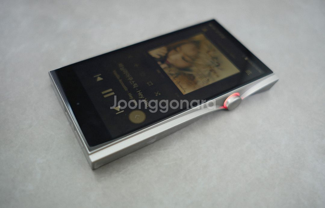 상태 좋은 ak아스텔앤컨 se200+pw4.4젠더팝니다--6