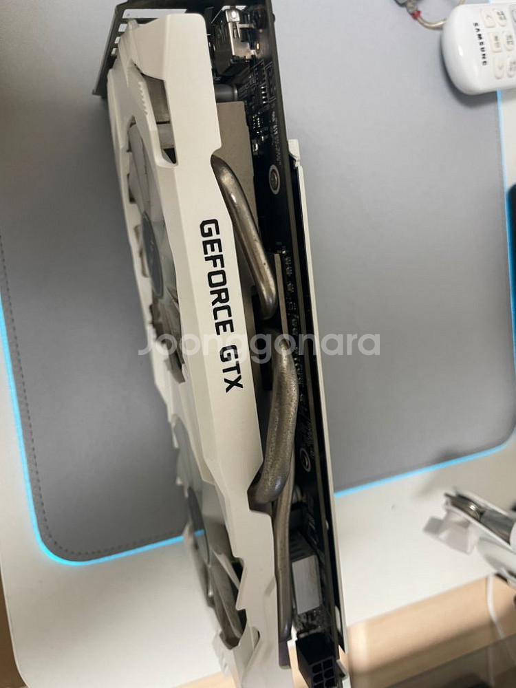 갤럭시 gtx 1060 6GB 화이트 판매합니다--1