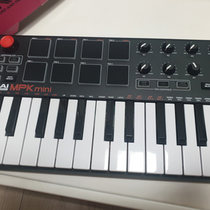 AKAI MPK MINI2팝니다