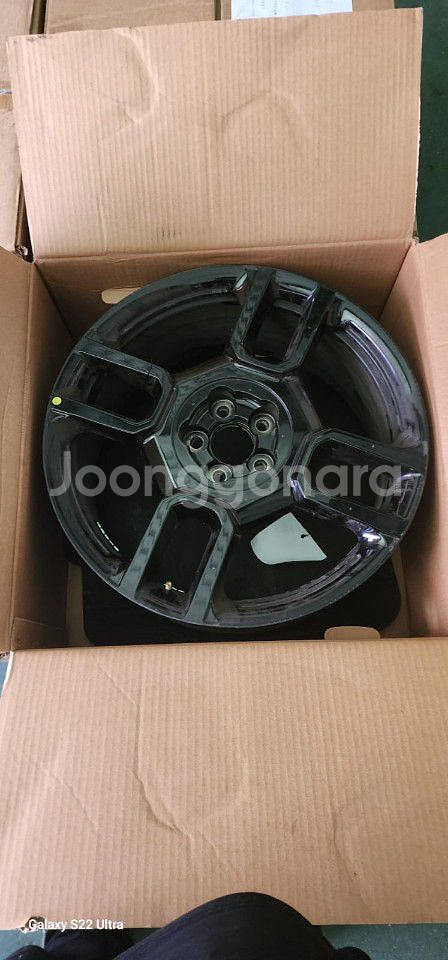 R21 Michelin tires+alloy wheel--2