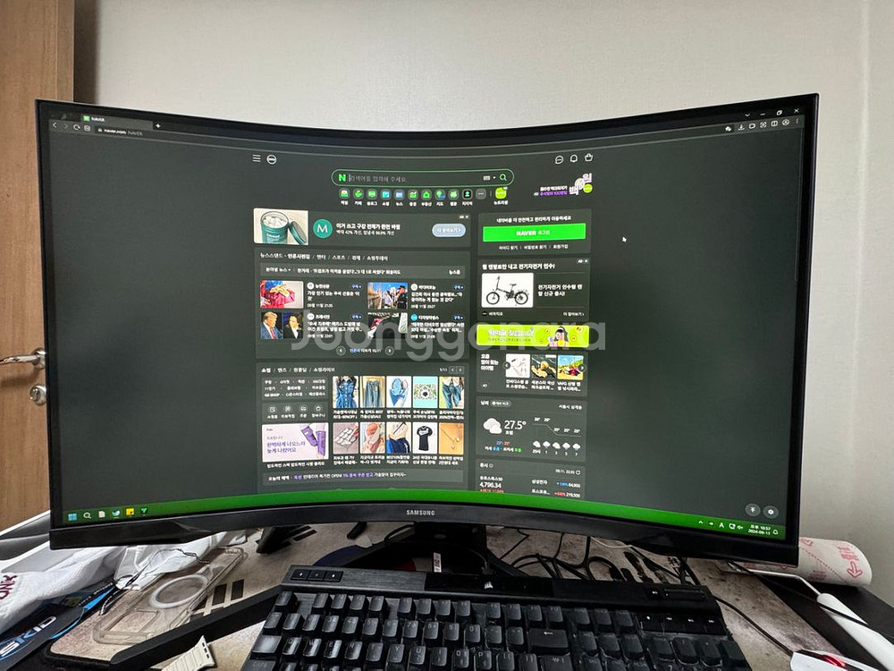 삼성 오디세이G5 커브드 32인치 모니터 LC32G55--2