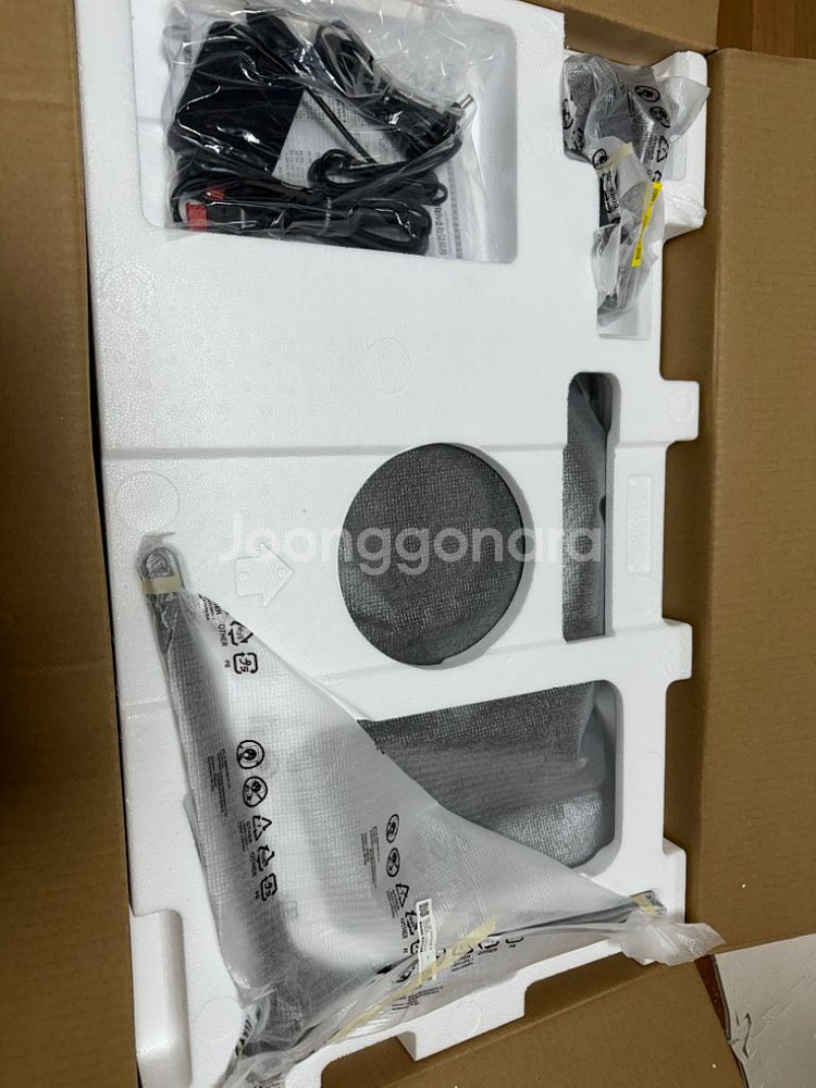삼성 오디세이G5 커브드 32인치 모니터 LC32G55--5