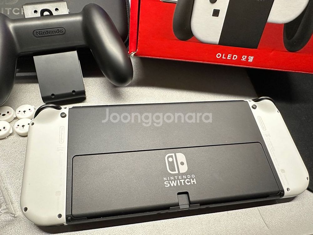 닌텐도 스위치 OLED 화이트--5
